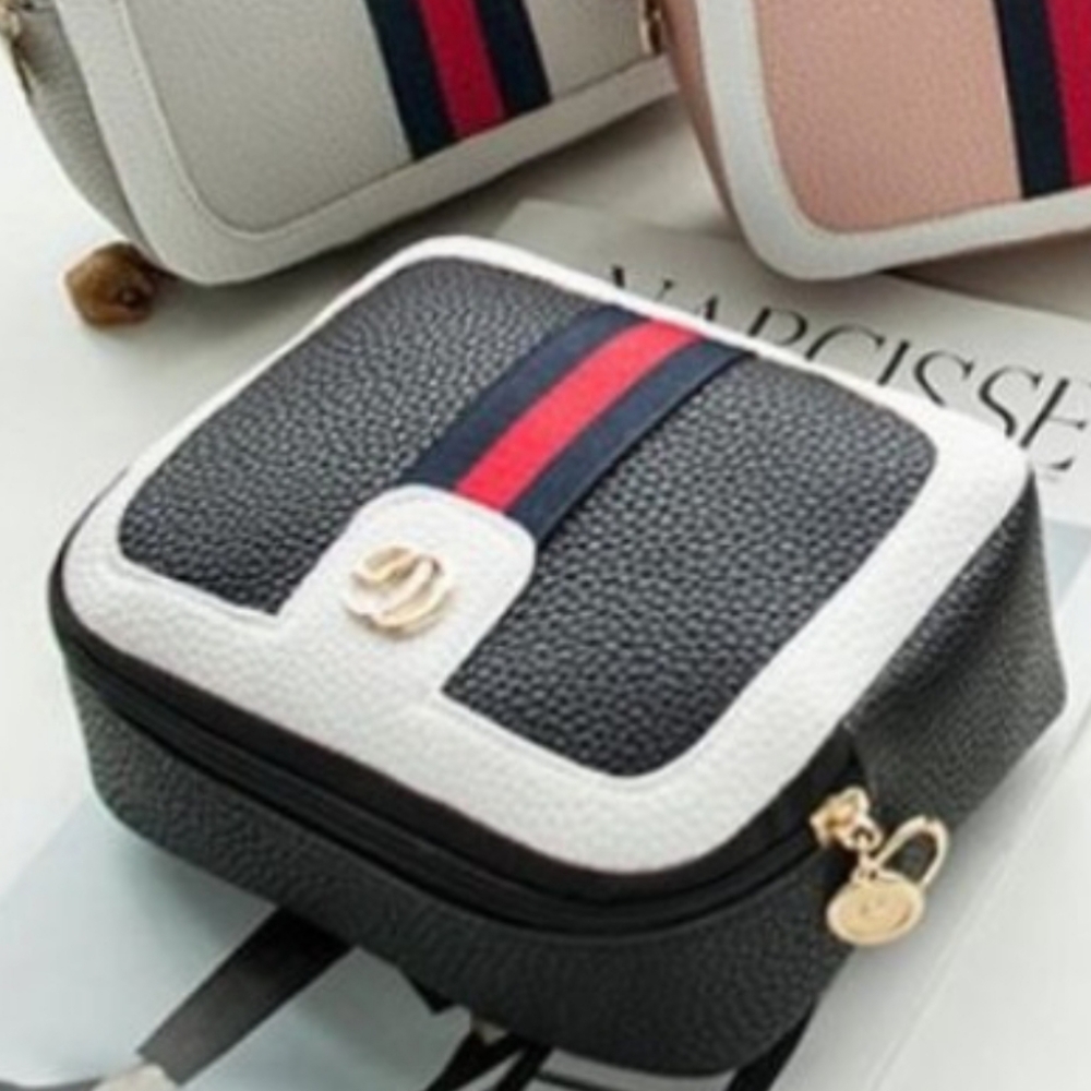 Crossbody/Shoulder Small Stylish PU leather Black